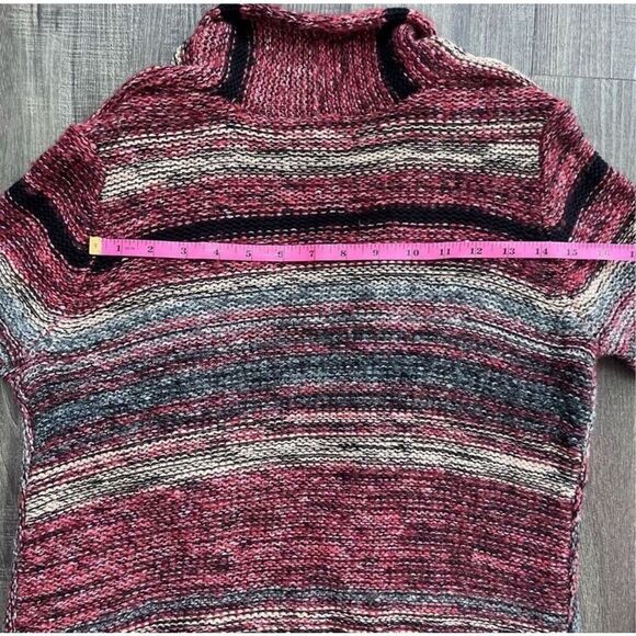 American Eagle Striped Waterfall Sweater Cardigan Size S Burgundy Pink Women’s - Picture 15 of 16